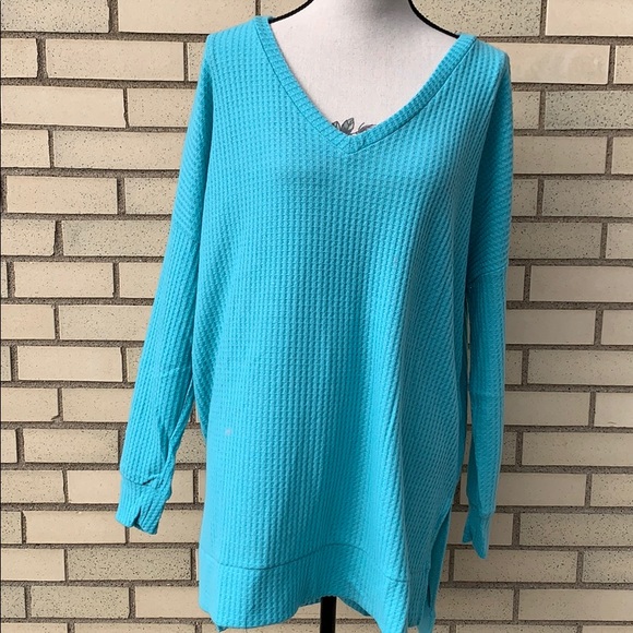 TEAL BLUE WAFFLE DETAILED TOP - Picture 2 of 8